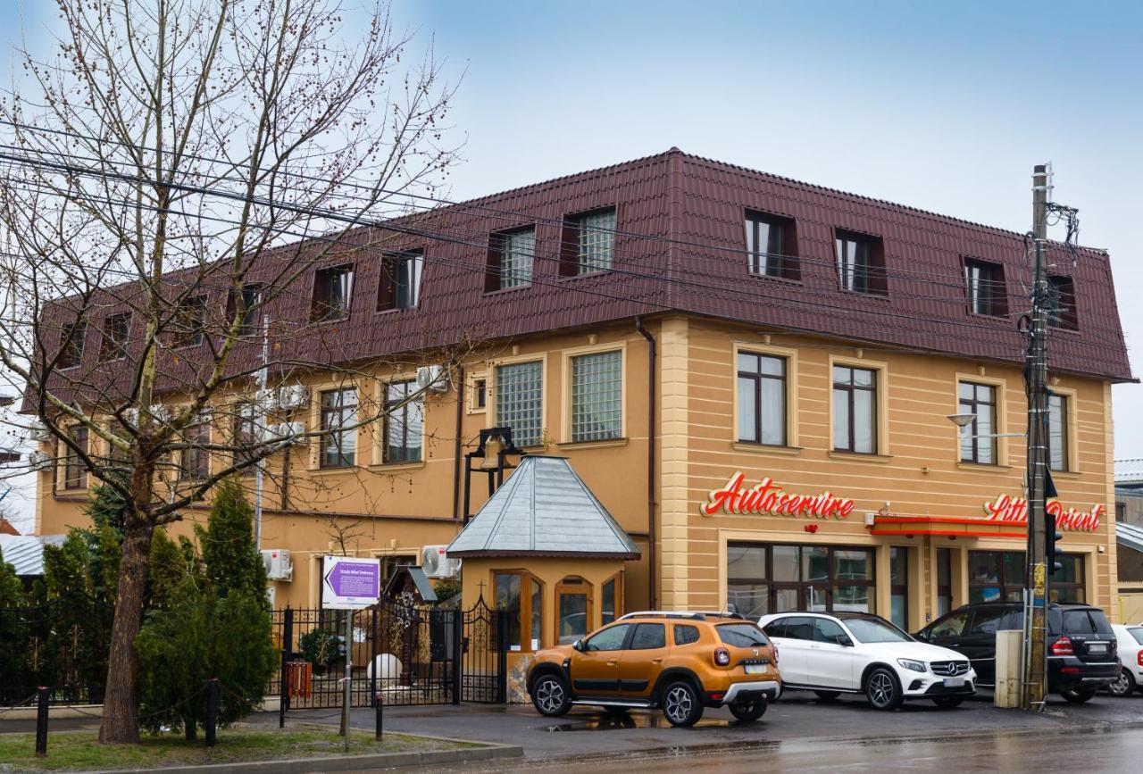 Little Orient Hotel Brăila Exterior photo