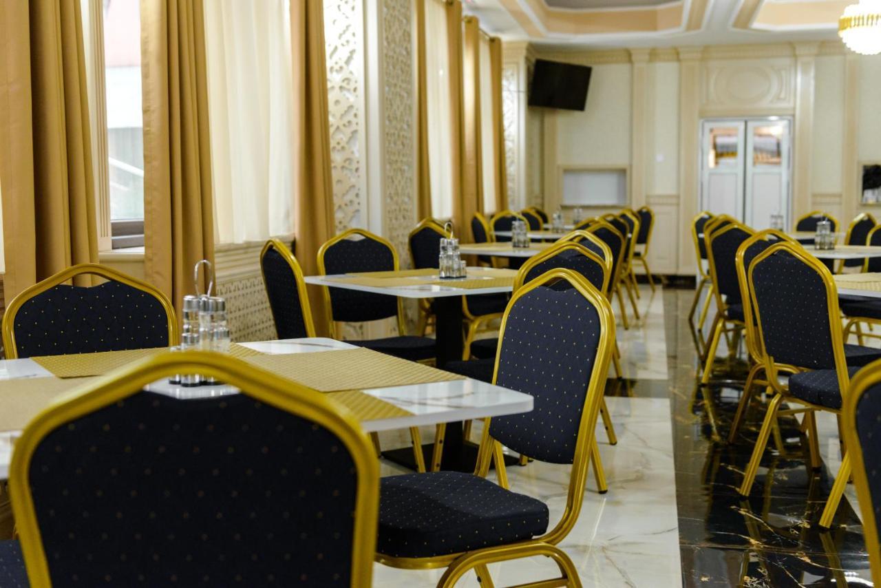 Little Orient Hotel Brăila Exterior photo